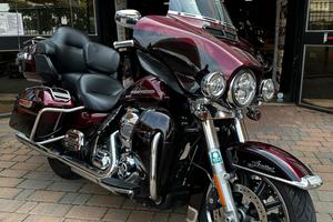 Harley-davidson FLHTK Electra Glide Ultra Limited 