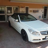 Mercedes E 220 Cabrio