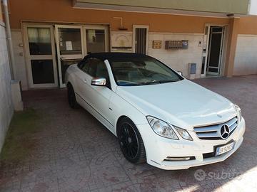 Mercedes E 220 Cabrio