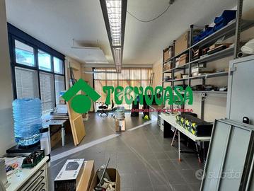 NEGOZIO A FIRENZE
