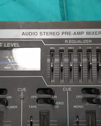 preamplificatore mixser/equalizzatore