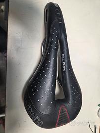 Sella bici corsa.