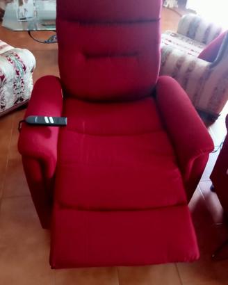 Poltrana alzapersona elettrica