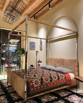 Letto a baldacchino
