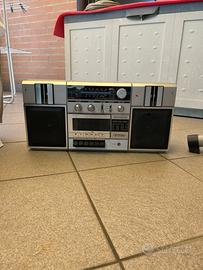 Boombox/Radioregistratore Sanyo