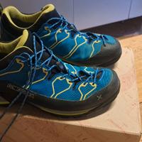 Scarpe trekking n.42