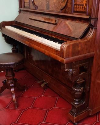 Pianoforte verticale 