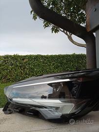 Faro opel corsa