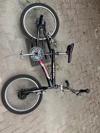 Bicicletta bmx maverick