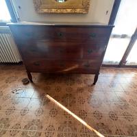 Mobili antichi legno di noce