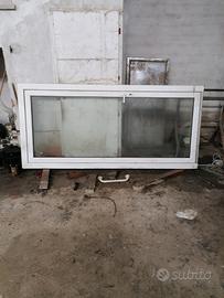 porta vetro in pvc
