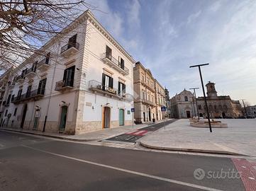 BOX A GIOIA DEL COLLE