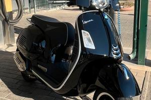 Vespa gts 125 sport hpe 2024