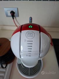 MACCHINA DEL CAFFÈ DOLCE GUSTO