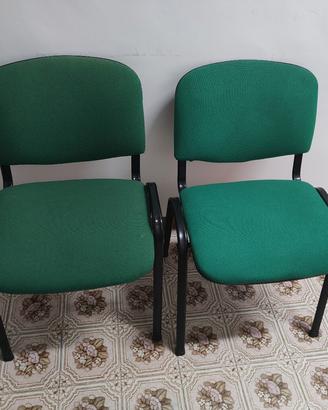 2 sedie imbottite d'attesa colore verde