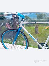 bicicletta limited edition banca Mediolanum