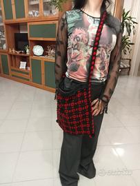 Borsa lavorata a maglia 