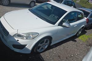 Volvo C30 D2 R-Design 2011