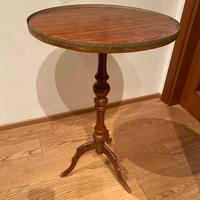 Tavolino tondo (fine '800)