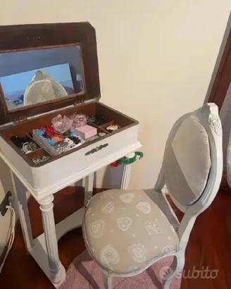 Toletta toeletta mobile trucco specchio sedia
