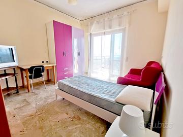 Camera per studentessa o impiegata