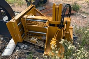 A28 Trivela per mini pala