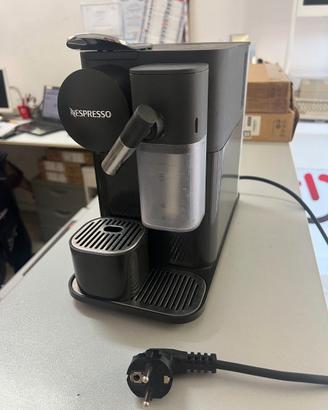 Macchina caffè e cappuccino DeLonghi EN510 nera