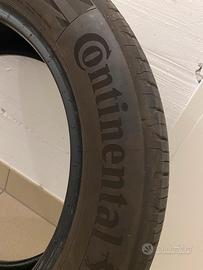 4 gomme Continental Eco Contact 6 215/55 R 17 V
