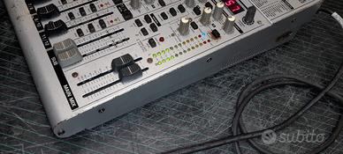 mixer behringer mod  eurorack UB1622FX-PRO