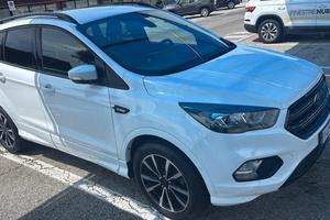 Ford kuga st line