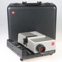 Leica Pradovit P300 + Leica 90mm. F2,8