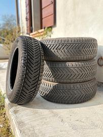 4 Gomme 195/60 R15 92V Riken All Season