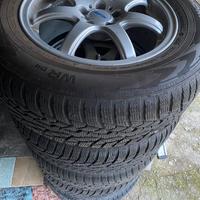 Gomme invernali con cerchione