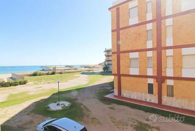 3 LOCALI A CAMPOMARINO