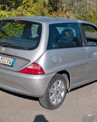 Lancia y per neo patentati