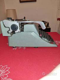 macchina da scrivere 