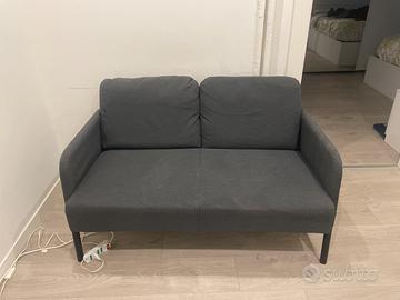 Divano Ikea Glostad 2 posti