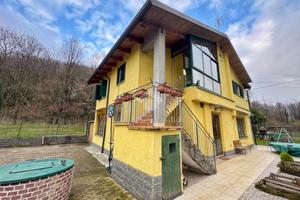 BIFAMILIARE A CASELETTE