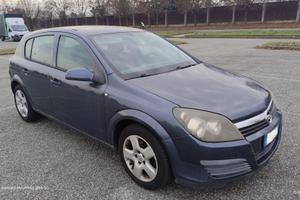 OPEL Astra serie H 1,3 diesel CDTi 5P ok Neopat.