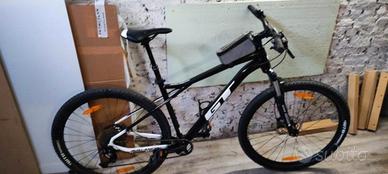 MOUNTAINBIKE GT AVALANCE SPORT 2021