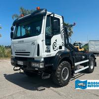 Iveco Eurocargo 100 E 18 K 4x4 con gancio scarrabi