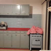 MODERNARIATO come da foto, esclusa la cucina/forno