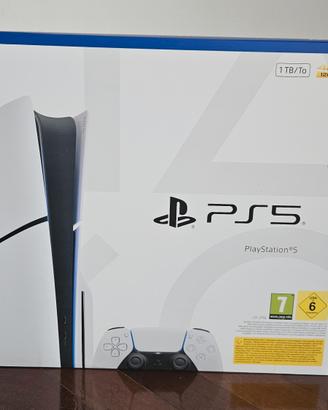 PlayStation 5 Slim 1TB con Lettore Disco
