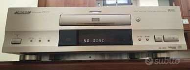 Pioneer DV 717