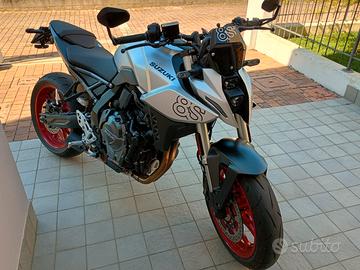 Suzuki gsx-8s 2025