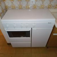 Cucina con forno a gas