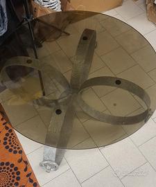 Tavolino in vetro con sostegno in ferro battuto 