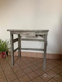 Tavolino shabby chic 