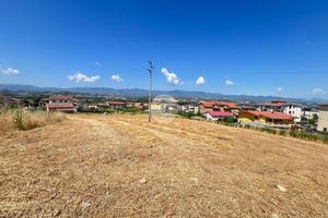 TER. RESIDENZIALE A MONTALTO UFFUGO