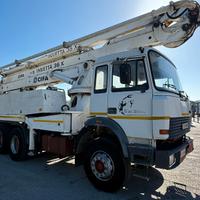 IVECO Magirus 330 con pompa CIFA INVETTA 36m